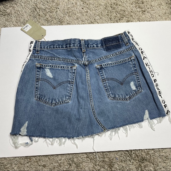 NWT FURST OF A KIND SKIRT M/L - Picture 4 of 6